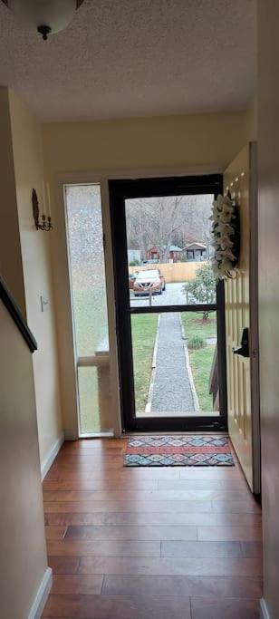 J.Creek Retreat, Creekside Townhouse +1 Car Garage Villa Maggie Valley Ngoại thất bức ảnh
